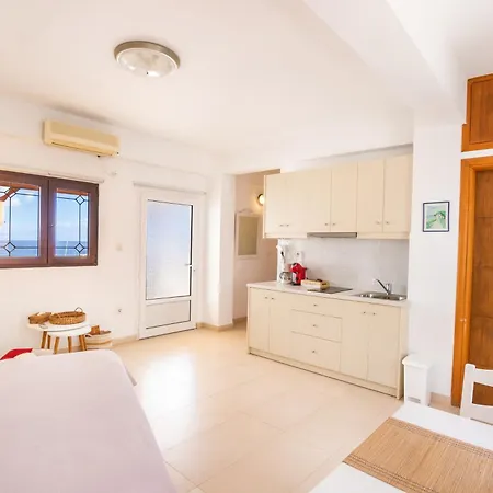 Apartment Mimis & Connie 2 Karpathos