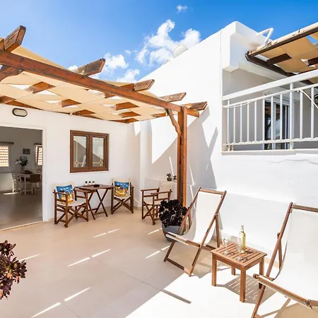 Mimis & Connie 2 * Karpathos