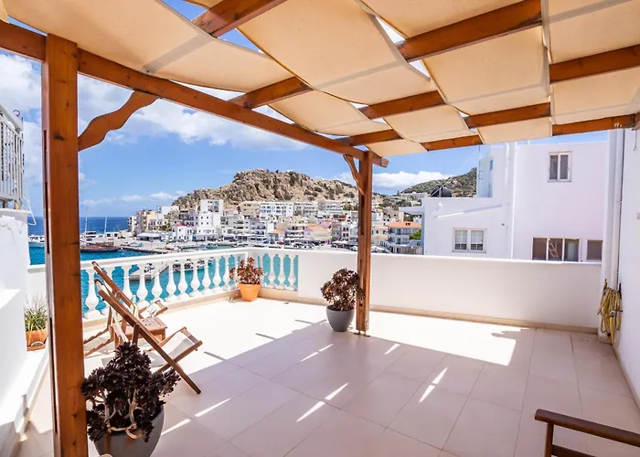 Διαμέρισμα Mimis & Connie 2 *