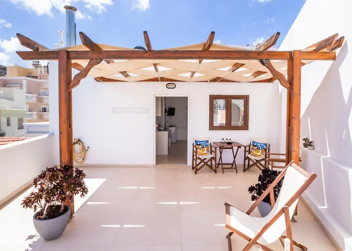 Διαμέρισμα Mimis & Connie 2